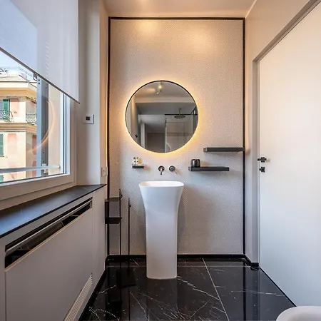 Lux - Comfort E Stile Nel Cuore Di Santa Margherita Apartman